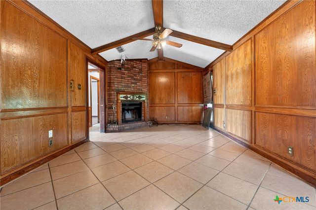 365 Llewellyn Lane, Killeen, TX 76542