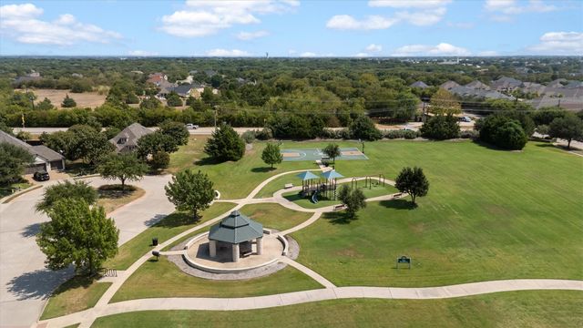 5695 Hummingbird Lane, Fairview, TX 75069
