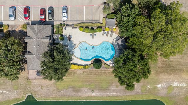 5695 Hummingbird Lane, Fairview, TX 75069