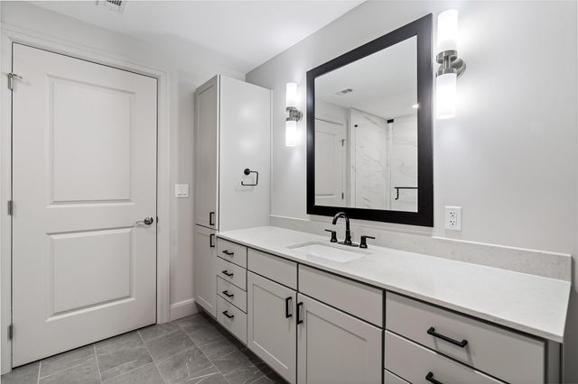 2511 Willowick Road 115, Houston, TX 77027