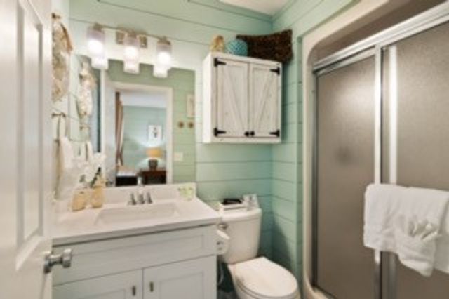 216 Circle Drive, St Simons Island, GA 31522