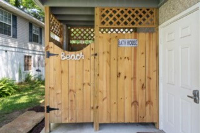 216 Circle Drive, St Simons Island, GA 31522