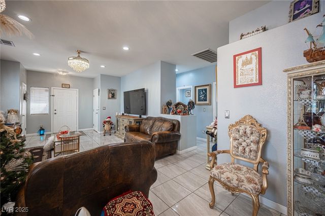 9566 Sun Drop Court, Las Vegas, NV 89147