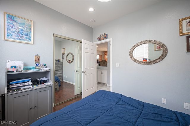 9566 Sun Drop Court, Las Vegas, NV 89147