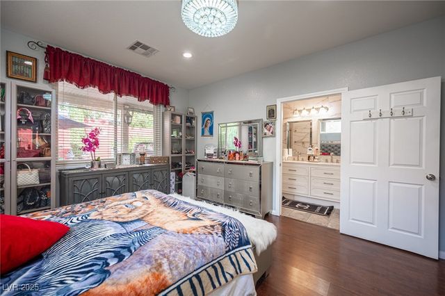 9566 Sun Drop Court, Las Vegas, NV 89147