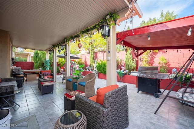 9566 Sun Drop Court, Las Vegas, NV 89147