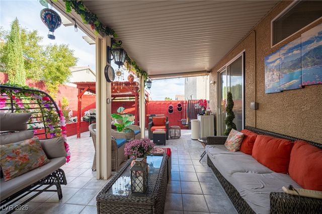 9566 Sun Drop Court, Las Vegas, NV 89147