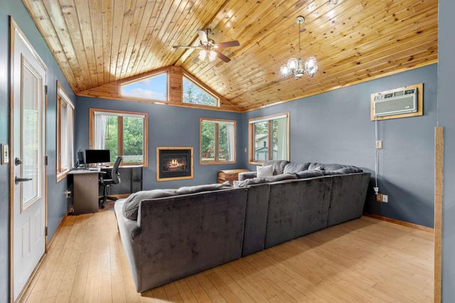 16724 Kenyon Circle NE, Ham Lake, MN 55304