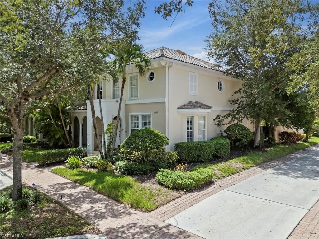 6112 Towncenter CIR, NAPLES, FL 34119 — photo 2