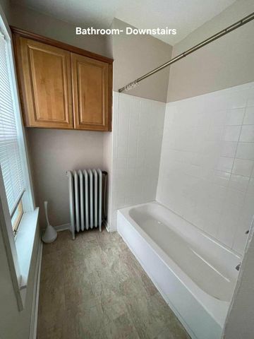 690 Conway Street, Saint Paul, MN 55106