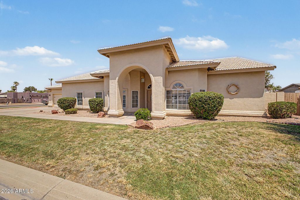 1210 E CLEARVIEW Drive, Casa Grande, AZ 85122 — photo 3