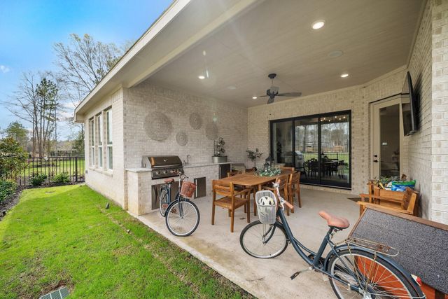 21702 Leaton Circle, Porter, TX 77365