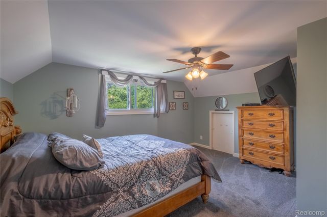 11010 Hegel Road, Goodrich Village, MI 48438