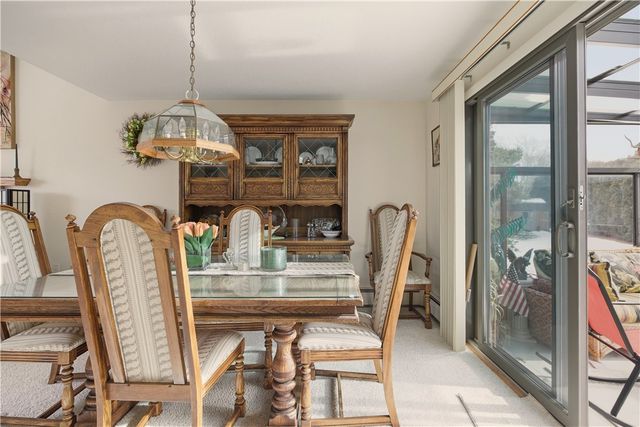 23 Indian Hill Circle, Middletown, RI 02842