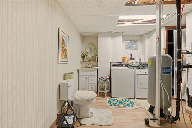 23 Indian Hill Circle, Middletown, RI 02842