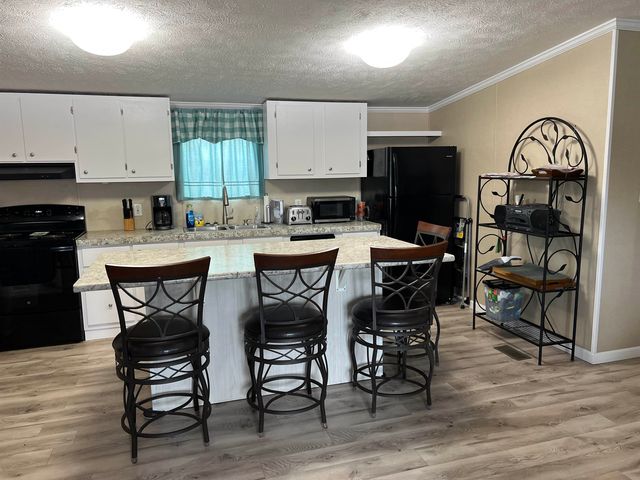 1617 Crystal Lake Dr., Surfside Beach, SC 29575