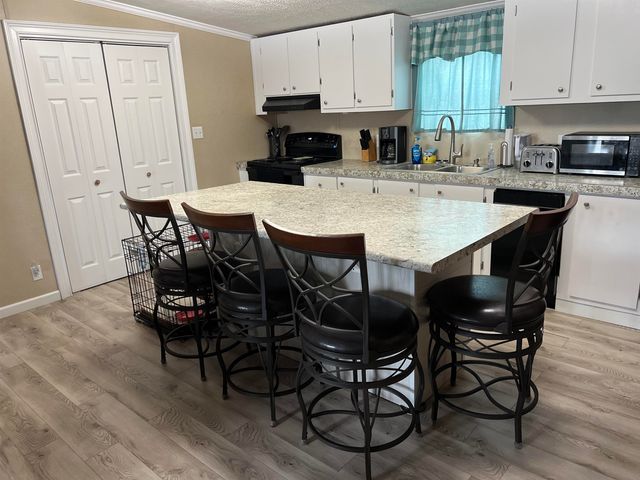 1617 Crystal Lake Dr., Surfside Beach, SC 29575