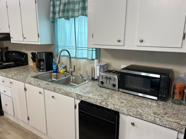 1617 Crystal Lake Dr., Surfside Beach, SC 29575