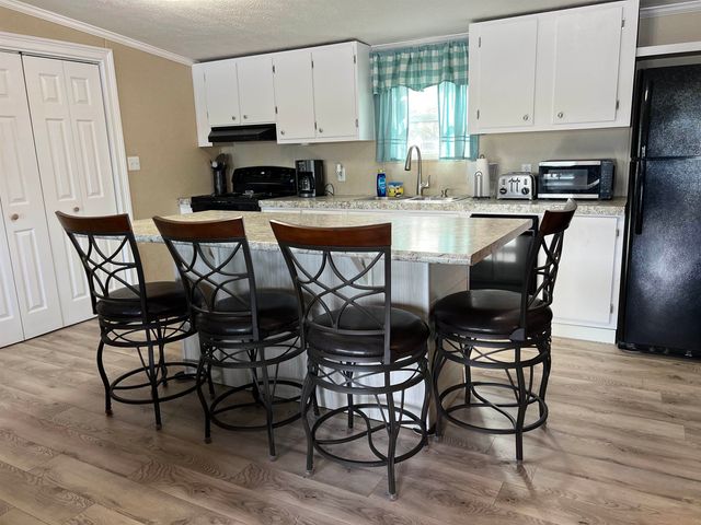 1617 Crystal Lake Dr., Surfside Beach, SC 29575