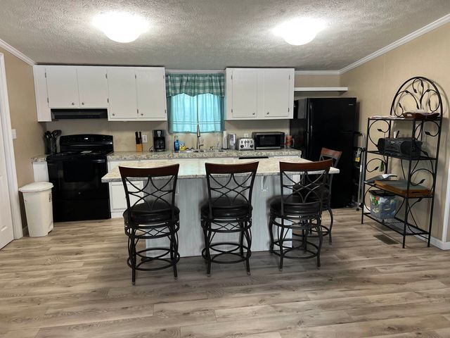 1617 Crystal Lake Dr., Surfside Beach, SC 29575