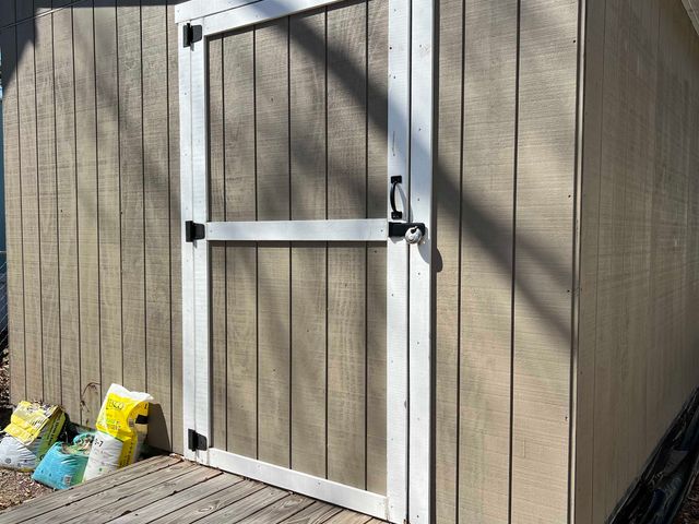 1617 Crystal Lake Dr., Surfside Beach, SC 29575