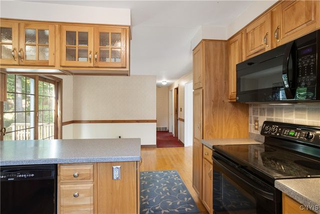 103 Homewood Drive, Manlius, NY 13066