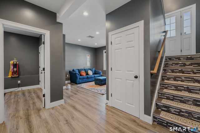 52 Carol Drive, Montville, CT 06382