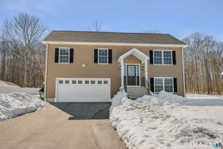 52 Carol Drive, Montville, CT 06382