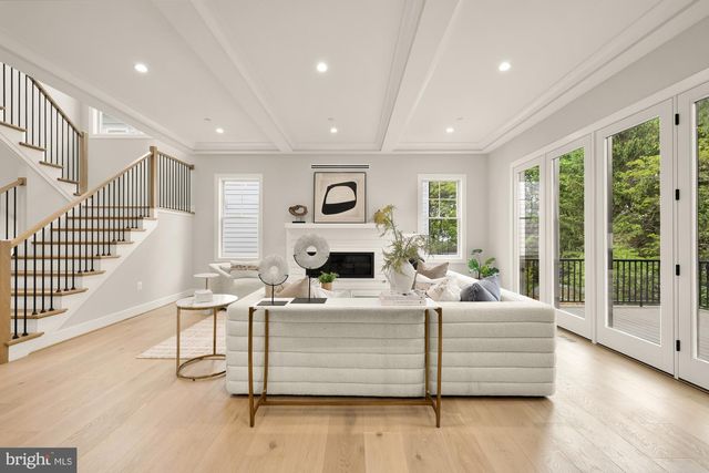 5134 NEWPORT AVE, Bethesda, MD 20816