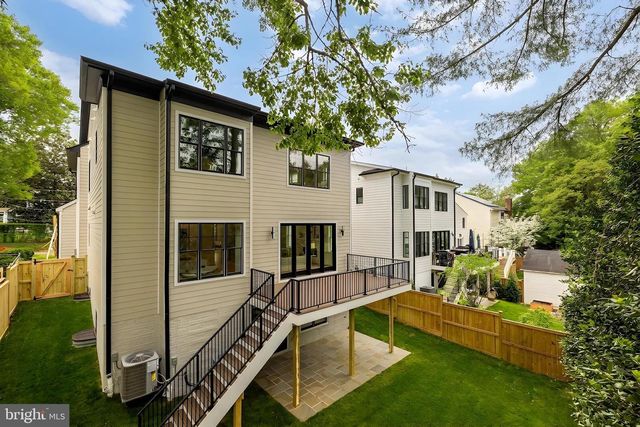 5134 NEWPORT AVE, Bethesda, MD 20816