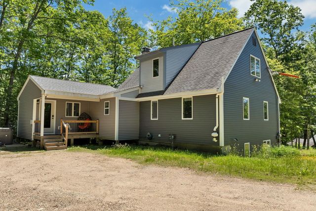 5 Holiday Ridge Road, Bartlett, NH 03812