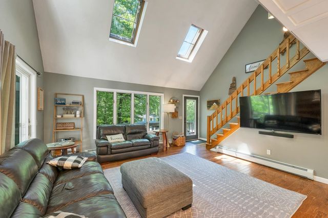 5 Holiday Ridge Road, Bartlett, NH 03812