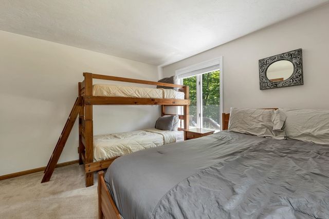 5 Holiday Ridge Road, Bartlett, NH 03812