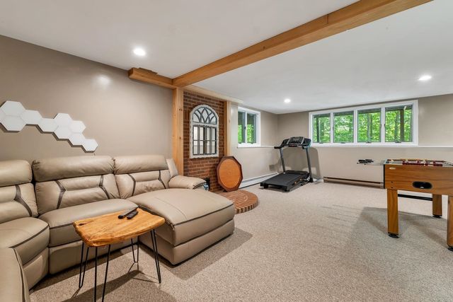 5 Holiday Ridge Road, Bartlett, NH 03812