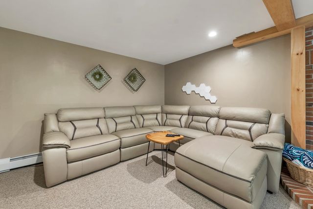 5 Holiday Ridge Road, Bartlett, NH 03812