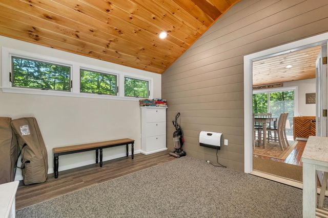 5 Holiday Ridge Road, Bartlett, NH 03812