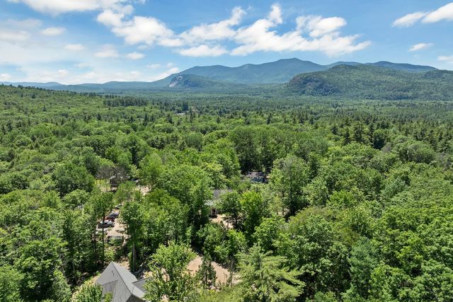 5 Holiday Ridge Road, Bartlett, NH 03812