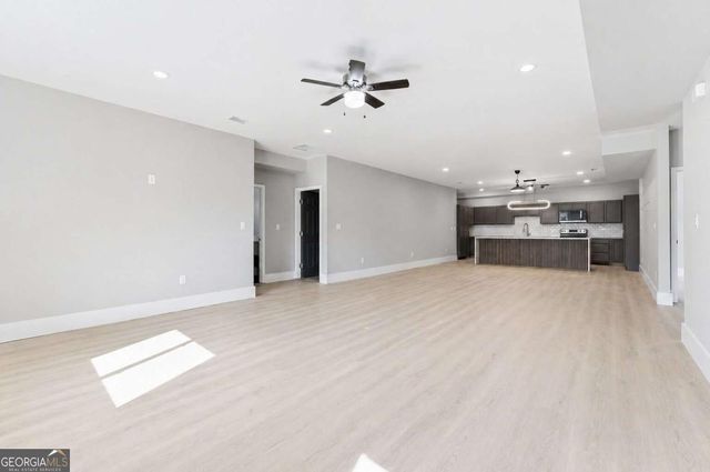 305 Fairburn Road NW, Atlanta, GA 30331