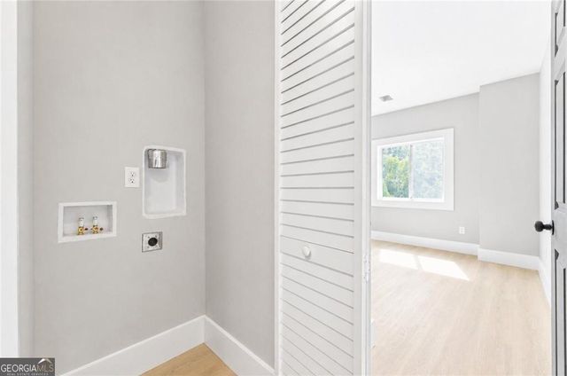 305 Fairburn Road NW, Atlanta, GA 30331