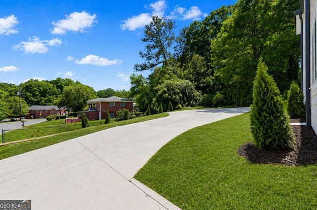 305 Fairburn Road NW, Atlanta, GA 30331