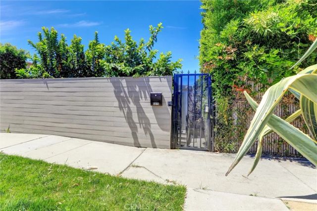 5315 Inglewood Blvd, Los Angeles, CA 90230