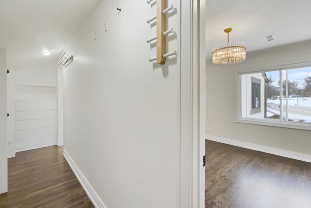 105 Yarrow Court, Rolling Meadows, IL 60008