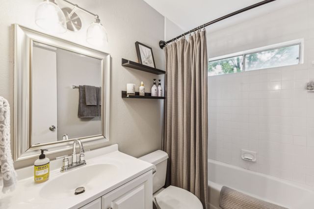 434 Jamestown Drive, Garland, TX 75043