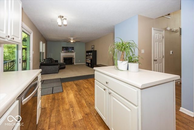 10360 Sand Creek Boulevard, Fishers, IN 46037