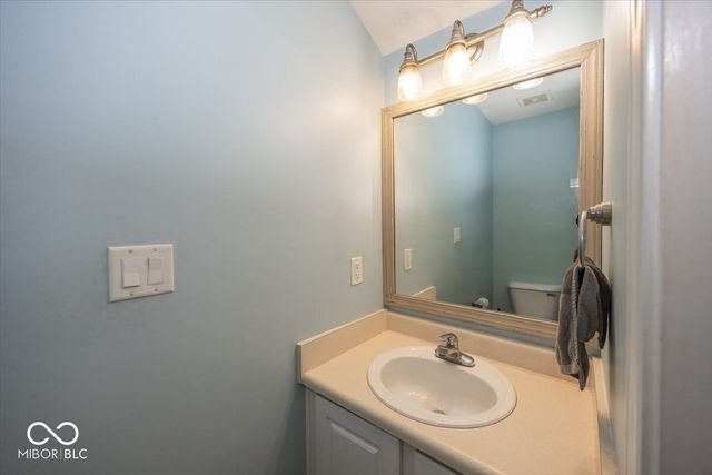 10360 Sand Creek Boulevard, Fishers, IN 46037