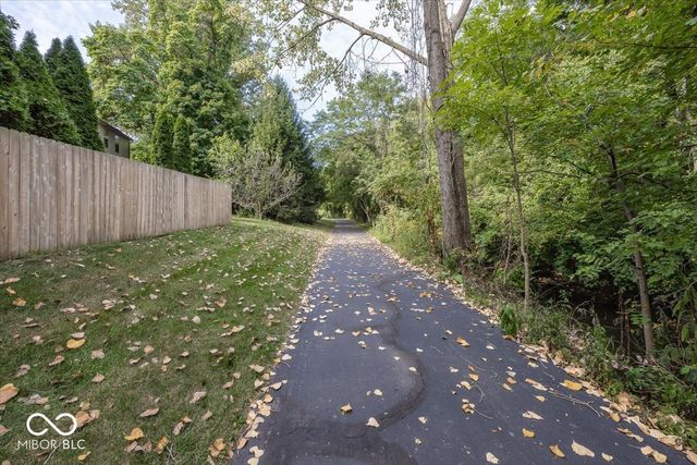 10360 Sand Creek Boulevard, Fishers, IN 46037