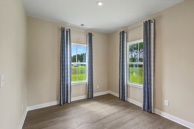 1018 Lacebark Drive, Ridgeville, SC 29472
