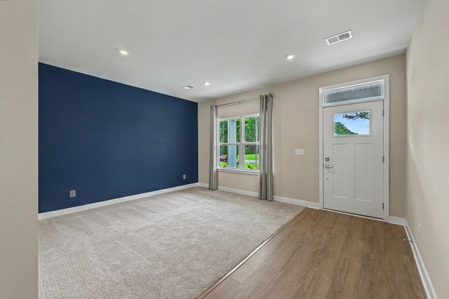 1018 Lacebark Drive, Ridgeville, SC 29472