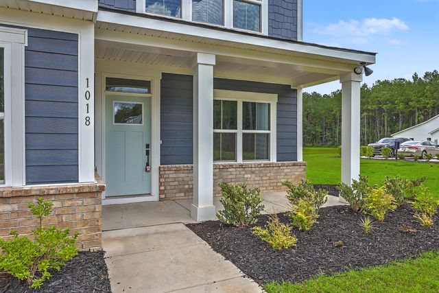 1018 Lacebark Drive, Ridgeville, SC 29472