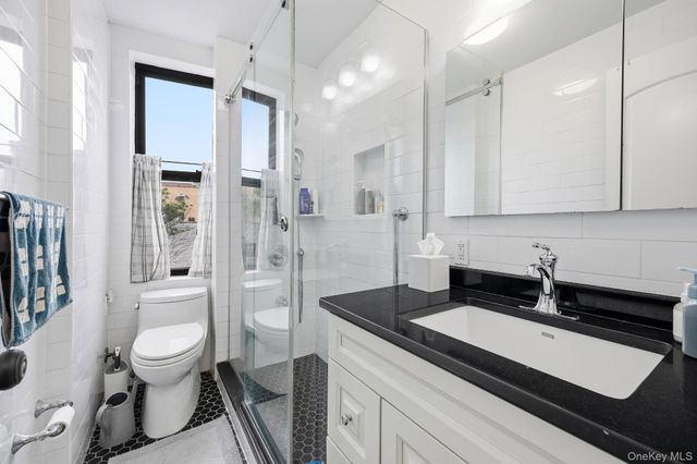 148-09 Northern Boulevard 3B, Flushing, NY 11354